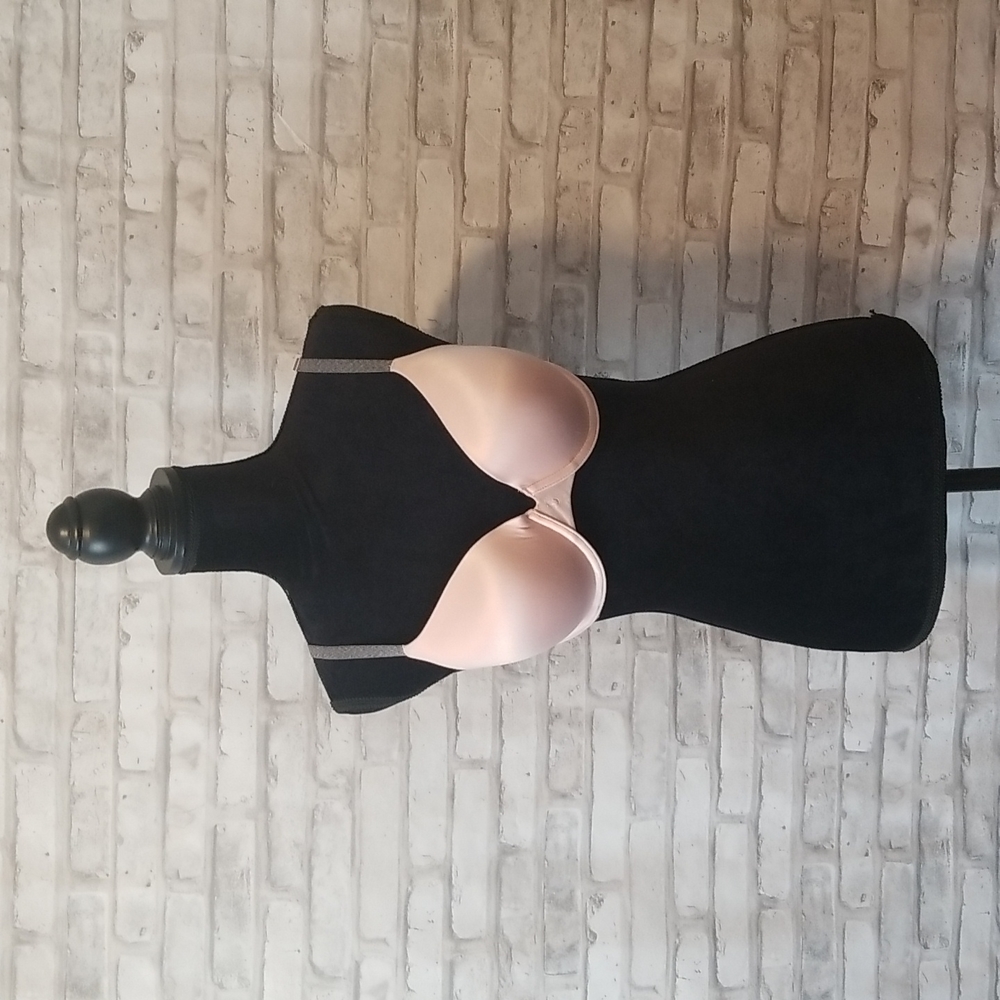 Victoria's Secret T-Shirt Bra